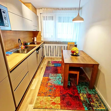 Apartman Luxapart Cobanija Centar Free Garage Parking